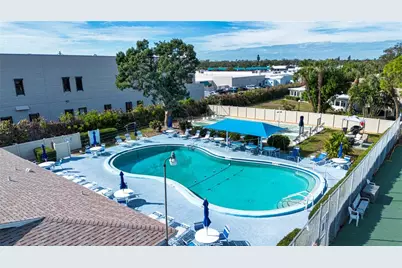 390 301 Boulevard W #12D, Bradenton, FL 34205 - Photo 73