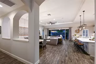 6117 Shadowlake Dr, Apollo Beach, FL 33572 - Photo 7