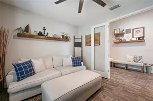 6117 Shadowlake Dr, Apollo Beach, FL 33572 - Photo 9