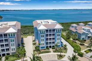 376 Aruba Cir, Bradenton, FL 34209 - Photo 5