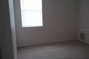 6246 Blue Runner Ct, Lakewood Ranch, FL 34202 - Photo 9