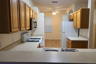 6246 Blue Runner Ct, Lakewood Ranch, FL 34202 - Photo 11