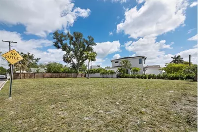 1703 Alta Vista Street, Sarasota, FL 34236 - Photo 5