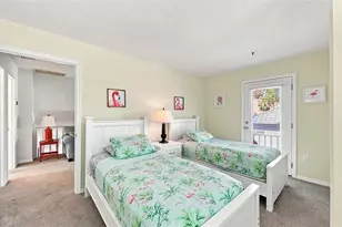 1206 Siesta Bayside Dr, Sarasota, FL 34242 - Photo 21