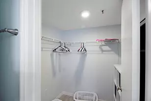 1206 Siesta Bayside Dr, Sarasota, FL 34242 - Photo 9