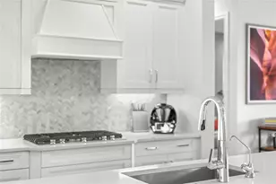 8560 Pavia Way, Bradenton, FL 34202 - Photo 29