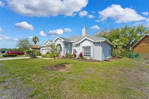 9401 69th Ave E, Palmetto, FL 34221 - Photo 7