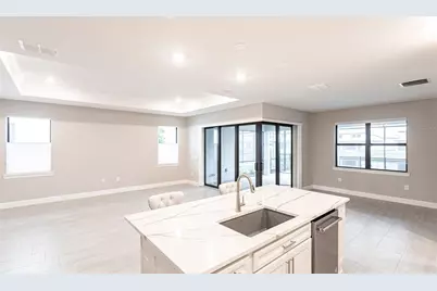 5658 Silverside Pine Court, Bradenton, FL 34211 - Photo 9