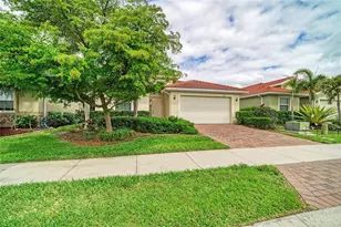 11626 Parrotfish St, Venice, FL 34292 - Photo 3