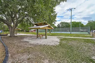 4345 Callista Ln, Sarasota, FL 34243 - Photo 39