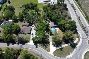 6440 Richardson Rd, Sarasota, FL 34240 - Photo 9