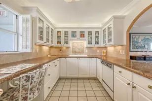 9393 Midnight Pass Rd, Sarasota, FL 34242 - Photo 3