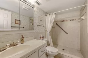 9393 Midnight Pass Rd, Sarasota, FL 34242 - Photo 19