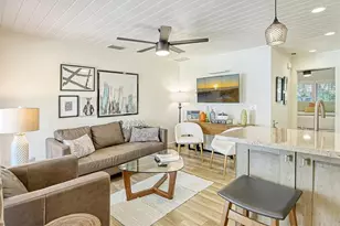 3545 Longmeadow, Sarasota, FL 34235 - Photo 5