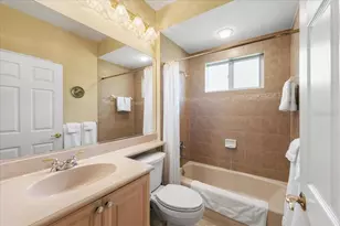 6914 Treymore Ct, Sarasota, FL 34243 - Photo 31
