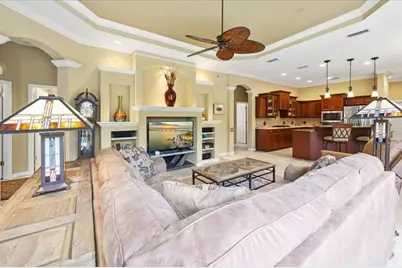 6914 Treymore Court, Sarasota, FL 34243 - Photo 17