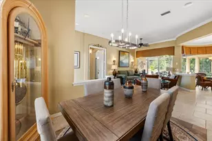 6914 Treymore Ct, Sarasota, FL 34243 - Photo 7