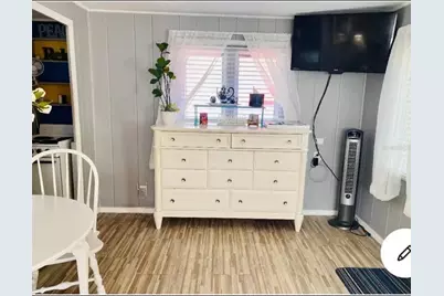 1760 Wisconsin Lane, Sarasota, FL 34239 - Photo 9