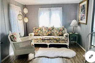 1760 Wisconsin Ln, Sarasota, FL 34239 - Photo 7