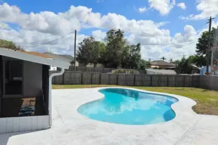 2101 Arrowhead Ave, Deltona, FL 32725 - Photo 3