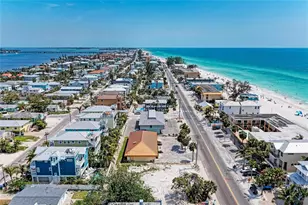 101 25th St N, Bradenton Beach, FL 34217 - Photo 31