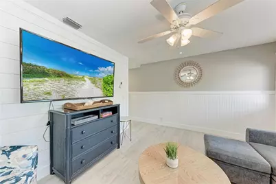 101 25th Street N #1, Bradenton Beach, FL 34217 - Photo 9