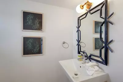 727 Jacaranda Road, Anna Maria, FL 34216 - Photo 17