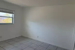 4326 80th St W, Bradenton, FL 34209 - Photo 9