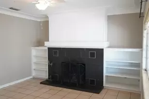 1761 Siesta Dr, Sarasota, FL 34239 - Photo 15