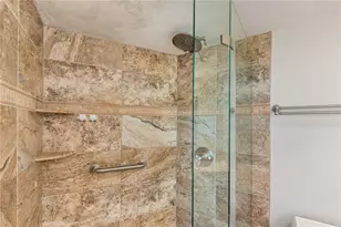 435 S Gulfstream Ave, Sarasota, FL 34236 - Photo 27