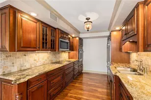435 S Gulfstream Ave, Sarasota, FL 34236 - Photo 17