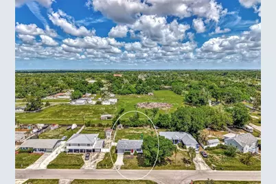 5807 28th Avenue Drive E, Bradenton, FL 34208 - Photo 7