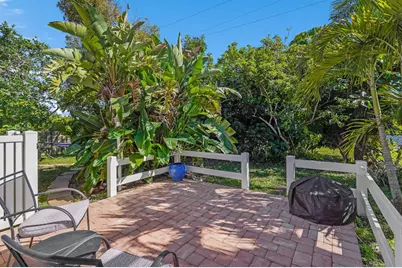 216 Matisse Circle N, Nokomis, FL 34275 - Photo 33