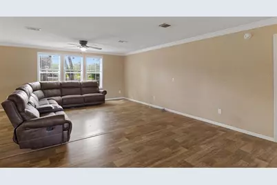 38616 Coleen Avenue, Zephyrhills, FL 33540 - Photo 15