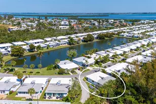 554 Spanish Dr S, Longboat Key, FL 34228 - Photo 43