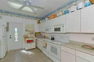 554 Spanish Dr S, Longboat Key, FL 34228 - Photo 53