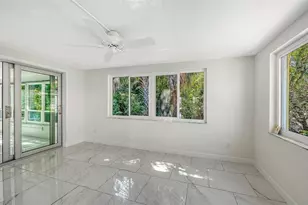 554 Spanish Dr S, Longboat Key, FL 34228 - Photo 31