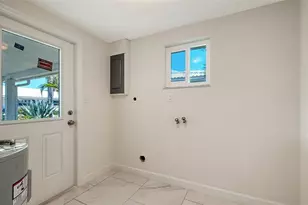 554 Spanish Dr S, Longboat Key, FL 34228 - Photo 37