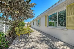 554 Spanish Dr S, Longboat Key, FL 34228 - Photo 39
