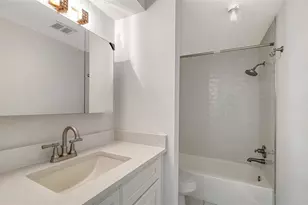 554 Spanish Dr S, Longboat Key, FL 34228 - Photo 27