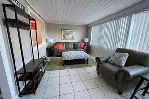 828 S Tuttle Ave, Sarasota, FL 34237 - Photo 15