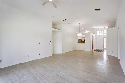 4715 Turtle Bay Terrace, Bradenton, FL 34203 - Photo 7