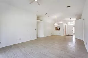 4715 Turtle Bay Terrace, Bradenton, FL 34203 - Photo 7