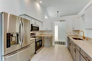 4715 Turtle Bay Terrace, Bradenton, FL 34203 - Photo 11