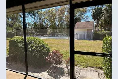 5204 Myrtle Wood #2, Sarasota, FL 34235 - Photo 3