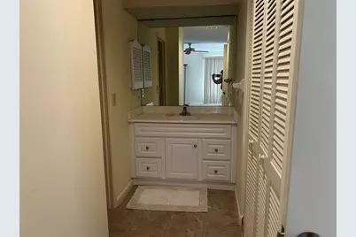 5204 Myrtle Wood #2, Sarasota, FL 34235 - Photo 13