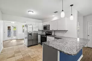 5911 Olive Ave, Sarasota, FL 34231 - Photo 7