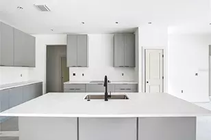 7731 Pinedale Dr, Port Charlotte, FL 33981 - Photo 15