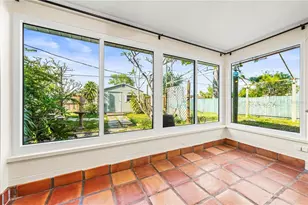 2717 Parma St, Sarasota, FL 34231 - Photo 19