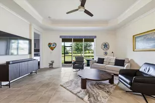 12422 Perennial Pl, Lakewood Ranch, FL 34211 - Photo 7
